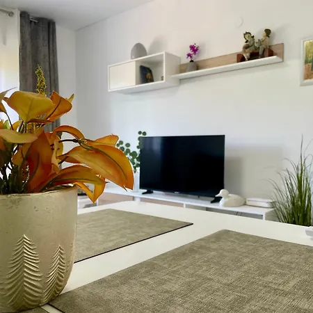 Fuensanta Apartment